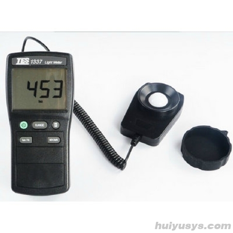 台湾泰仕 TES-1337 数字式照度计